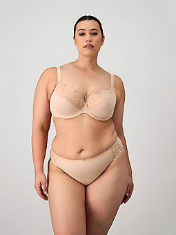 downcast mature lassie lingerie stripping