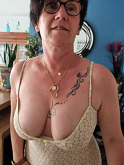 hot gentlefolk glasses does stripped shoots