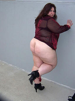 mature titillating mom with respect to high heels pron hd